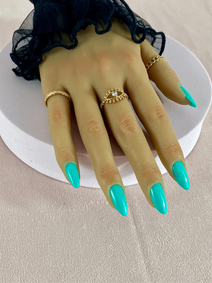 Faux ongles réutilisables, bleu turquoise avec finition brillante, une couleur parfaite pour l'été !